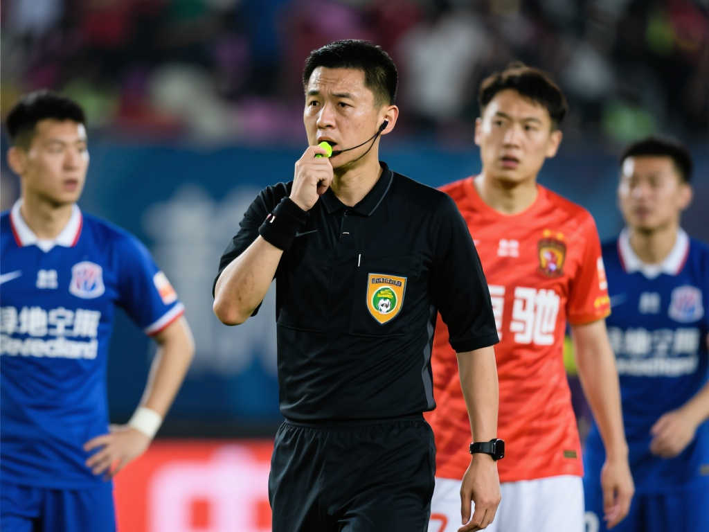 了多名在国